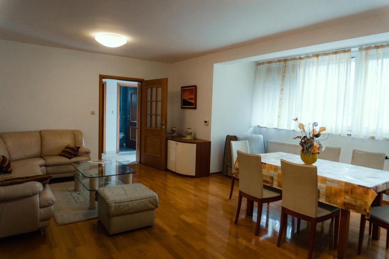 Holiday Home Rozic - Villa With Private Seasonal Heated Pool Mostar Exterior foto